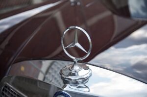 Mercedes Benz